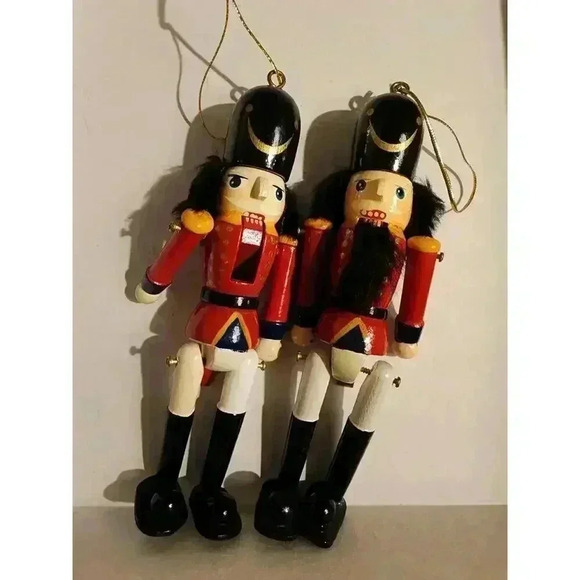 Ornament lot - Picture 1 of 9